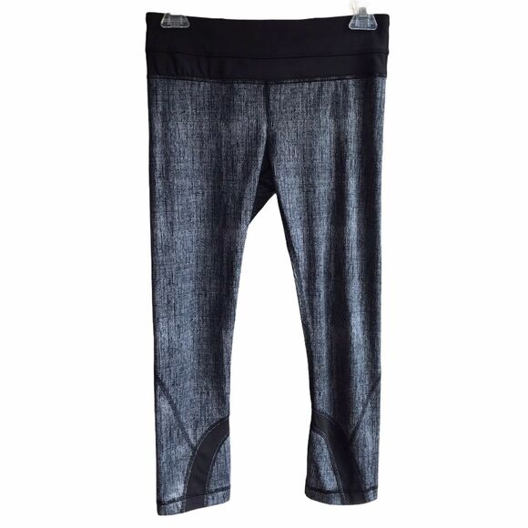 Lululemon Run Inspire Crop II Luxtreme Burlap Texture Black Dune Size 4 Leggings - Picture 3 of 12